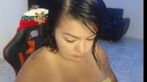 Nata Ramirez online show from 12.31.24