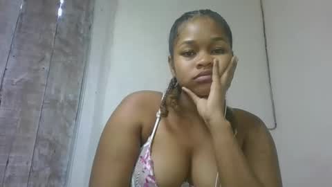 Snapshot of natachazz chatting on 04.05.26 natachazz online show from 04.05.26