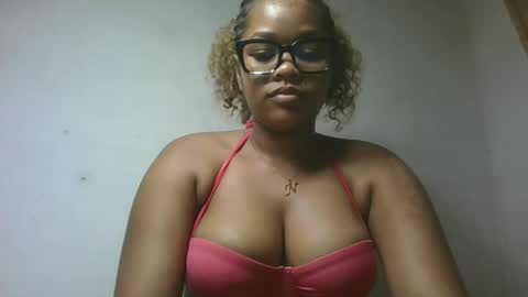 Snapshot of natachazz chatting on 05.03.26 natachazz online show from 05.03.26