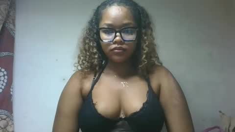 Snapshot of natachazz chatting on 05.11.26 natachazz online show from 05.11.26