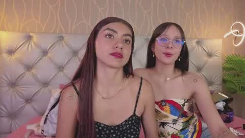 Snapshot of natalhy_ chatting on 06.26.26 natalia online show from 06.26.26