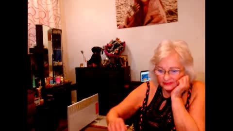 Snapshot of natali7634 chatting on 12.21.24 natali online show from 12.21.24