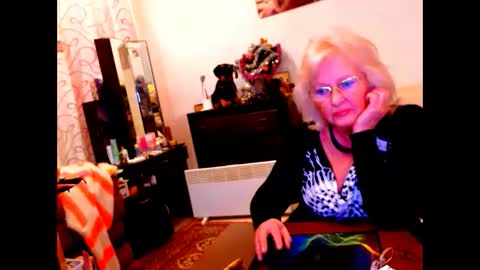 Snapshot of natali7634 chatting on 12.30.24 natali online show from 12.30.24