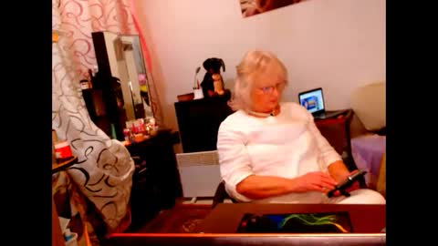 Snapshot of natali7634 chatting on 01.25.25 natali online show from 01.25.25