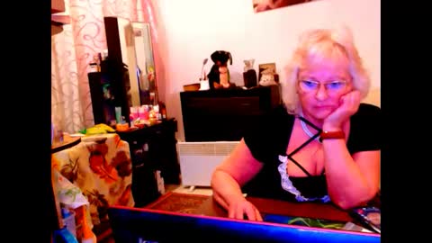 Snapshot of natali7634 chatting on 02.01.25 natali online show from 02.01.25