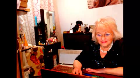 Snapshot of natali7634 chatting on 02.18.25 natali online show from 02.18.25