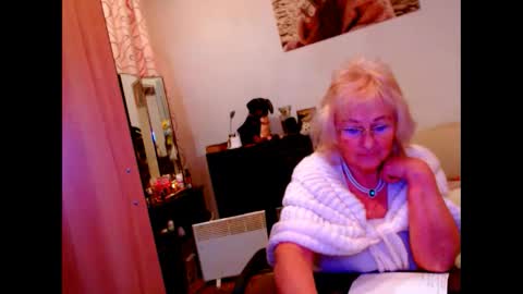 Snapshot of natali7634 chatting on 02.21.25 natali online show from 02.21.25