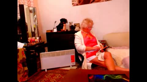 Snapshot of natali7634 chatting on 02.22.25 natali online show from 02.22.25