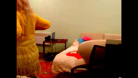 natali online show from 09.20.25