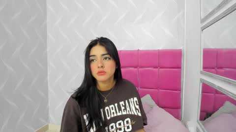 Naty  online show from 02.02.25
