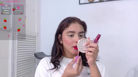 Naty  online show from 12.16.25