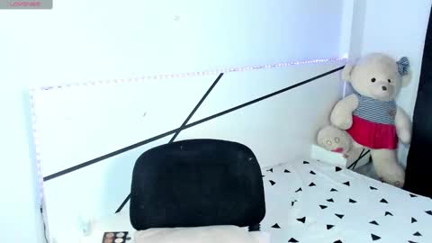 Snapshot of natalia_cb chatting on 01.11.25 Natalia  online show from 01.11.25