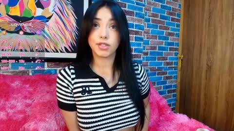 Snapshot of natalia_kiss01 chatting on 01.23.25 Natalia Kiss online show from 01.23.25