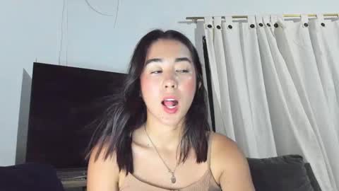 Snapshot of nataliaa05 chatting on 12.23.24 Nati online show from 12.23.24