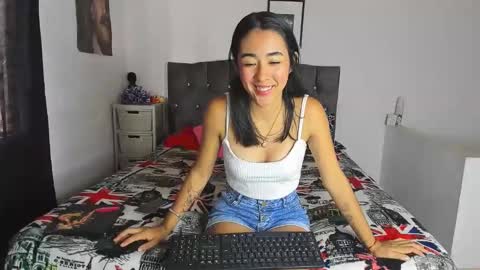 Snapshot of nataliaa05 chatting on 02.18.25 Nati online show from 02.18.25