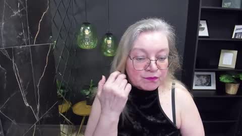 Snapshot of natalicloud chatting on 02.23.25 NataliCloud online show from 02.23.25