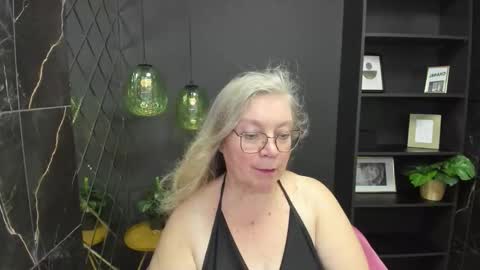 Snapshot of natalicloud chatting on 09.09.25 NataliCloud online show from 09.09.25
