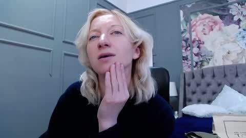 Natalie online show from 01.06.25