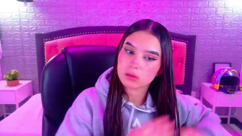 natalie  online show from 01.08.26