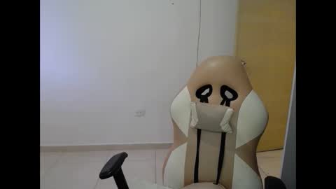 natalie_tits1 online show from 12.18.25