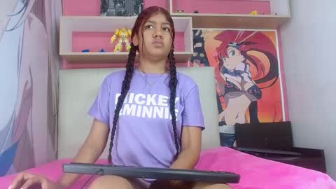 natalieevansx online show from 12.18.24