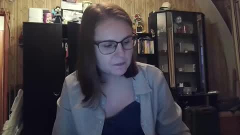 Snapshot of natalime chatting on 10.24.25 natalime online show from 10.24.25