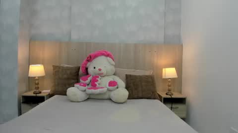 Nataly Calderon online show from 03.09.25