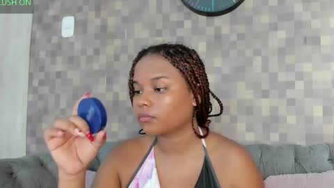 Snapshot of nataly_velez chatting on 09.24.25 Naty online show from 09.24.25