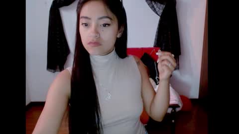 Snapshot of natalyescobar_lx chatting on 02.25.25 Nataly Escobar online show from 02.25.25