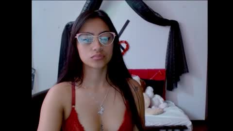 Snapshot of natalyescobar_lx chatting on 02.28.25 Nataly Escobar online show from 02.28.25