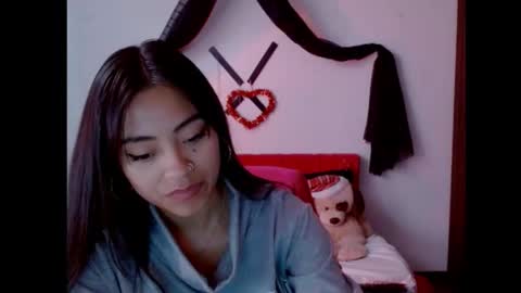 Snapshot of natalyescobar_lx chatting on 03.11.25 Nataly Escobar online show from 03.11.25