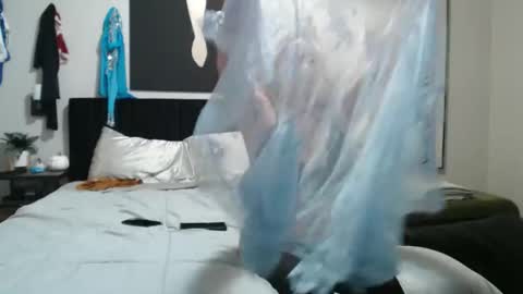 Snapshot of natasha_baby0 chatting on 11.17.25 natasha_baby0 online show from 11.17.25