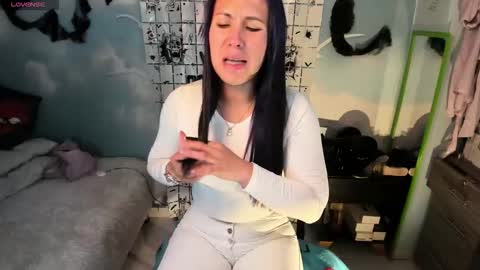 Natasha Bernett online show from 10.16.25