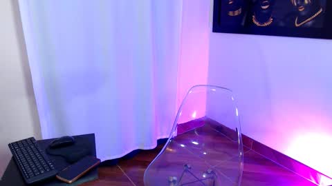 Natasha online show from 10.28.25