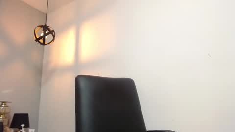 Snapshot of natasha_cortez chatting on 02.10.25 Nata online show from 02.10.25