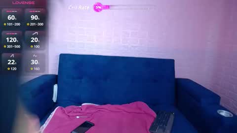 Snapshot of natasha_crawford chatting on 10.19.25 Natasha online show from 10.19.25