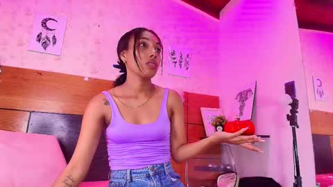 Snapshot of natasha_luna_ chatting on 02.27.25 Natasha online show from 02.27.25