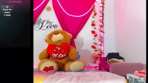 NatashaKissess   online show from 02.20.25