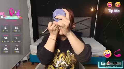 Snapshot of natashamason chatting on 09.22.25 Natasha Mason online show from 09.22.25