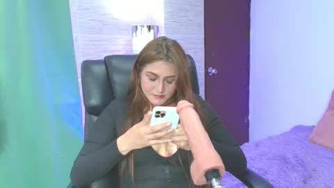   online show from 09.25.25