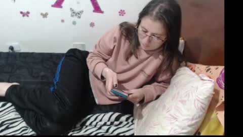Snapshot of natashasex199 chatting on 02.22.25 NATASHA online show from 02.22.25