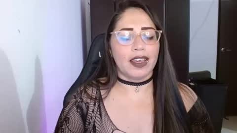 Natasha Smithe  online show from 09.24.25