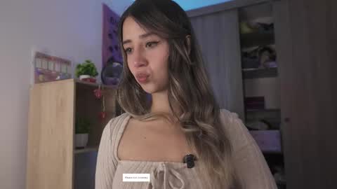 Natasha Independent model online show from 02.09.26