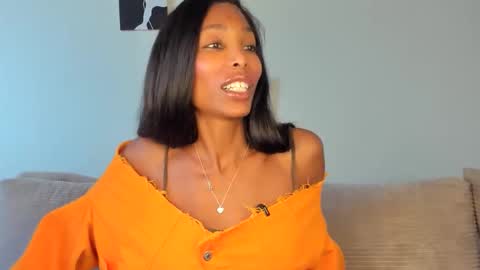 Natassia Dreams online show from 03.27.26