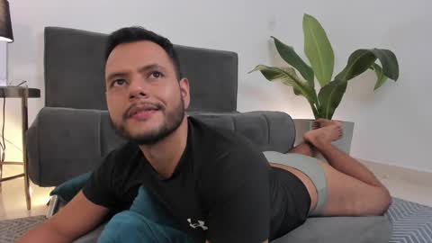 Snapshot of nate_ocean chatting on 03.04.25 Nate Ocean online show from 03.04.25