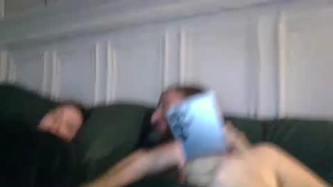 Snapshot of natev93 chatting on 09.14.25 wifeythcik96 online show from 09.14.25