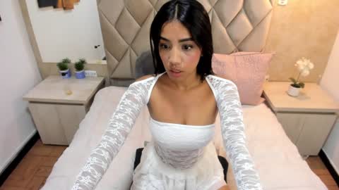 NATH QUIM online show from 01.28.25