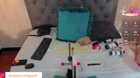 N A T H A L I A online show from 09.17.25