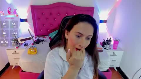 N A T H A L I A online show from 10.01.25