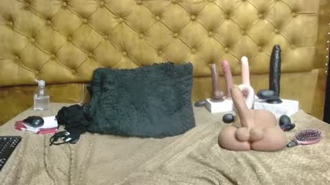 Snapshot of nathaliasmith3x chatting on 03.01.25 Nathalia online show from 03.01.25